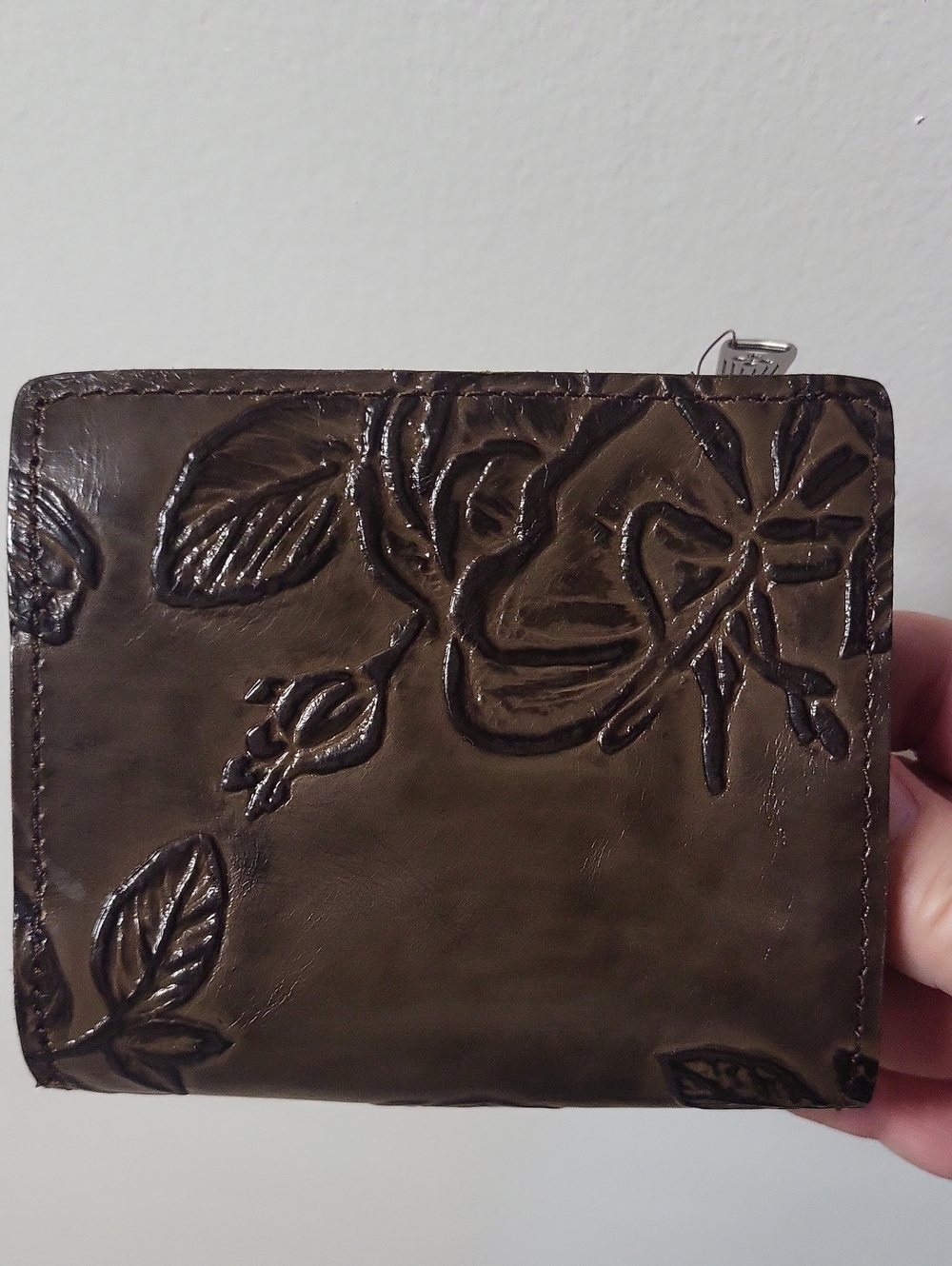 Patricia Nash Bark Leaves Lynette Wallet - Picture 8 of 14